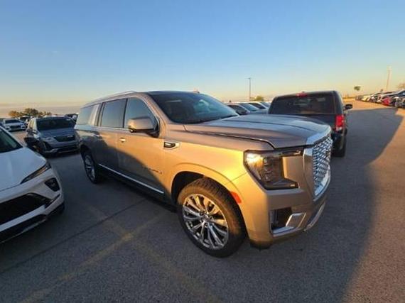 GMC YUKON XL 2023 1GKS2JKL3PR215950 image